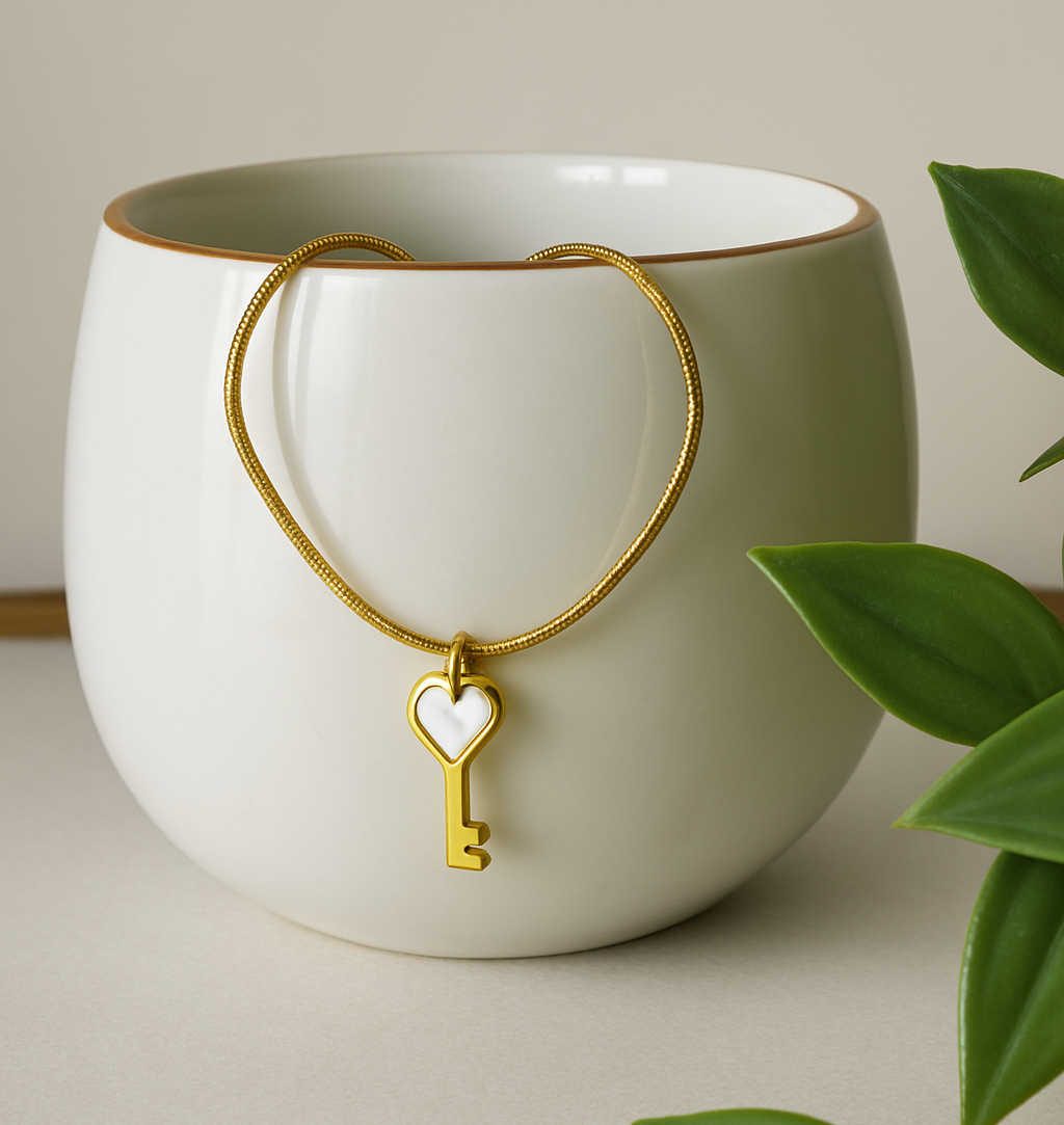 Gold toned Heart Key Pendant Necklace