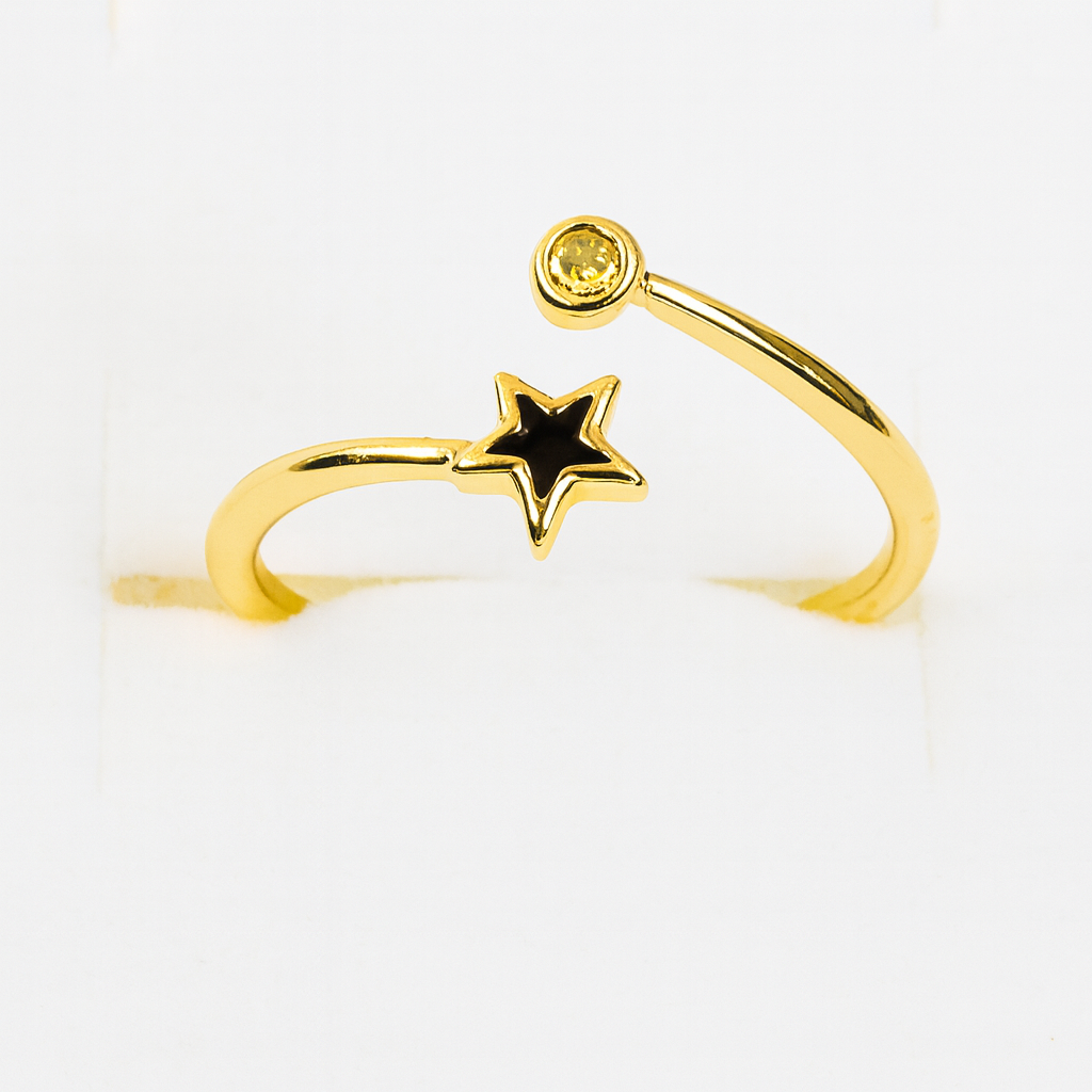 Set of 4 Elegant Zirconia and Gold Plated Adjustable Rings