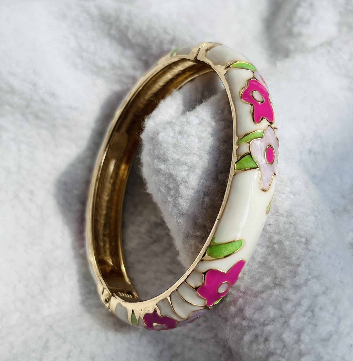 White Elegant Floral Meenakari Enamel Bangle with Floral Pink & Green Detailing