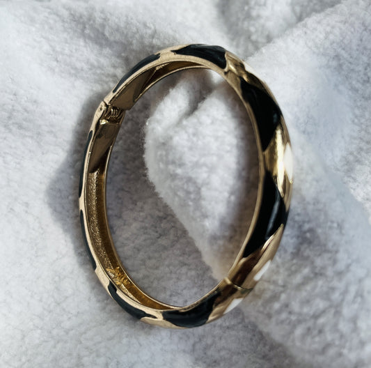 Black Meenakari Enamel Bangle with White Diamond Motifs & Gold Detailing